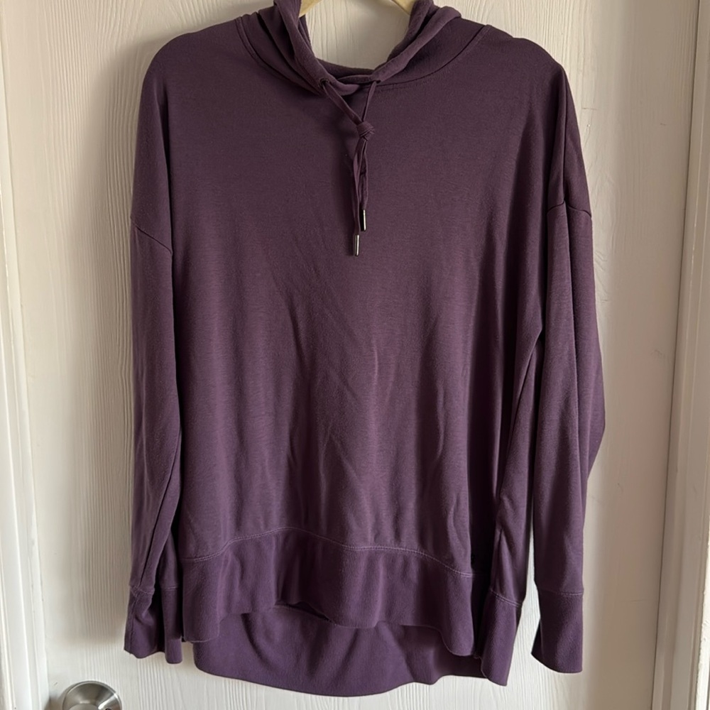 Gaiam super soft long sleeve shirt / hoodie